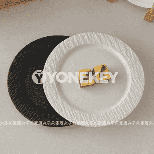 Koreý stilindäki tarelkalar 
