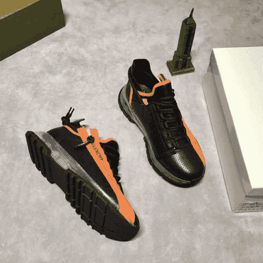 GIVENCHY brendli erkekler üçin krasowka. 