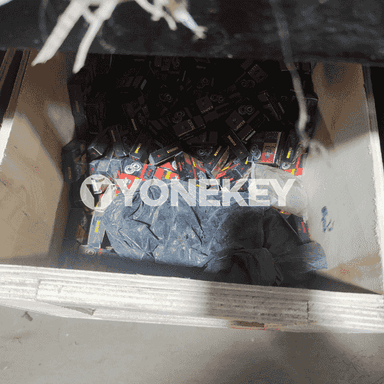YAOU-HOWMAY-MOOLAH ot oryan paşitnik