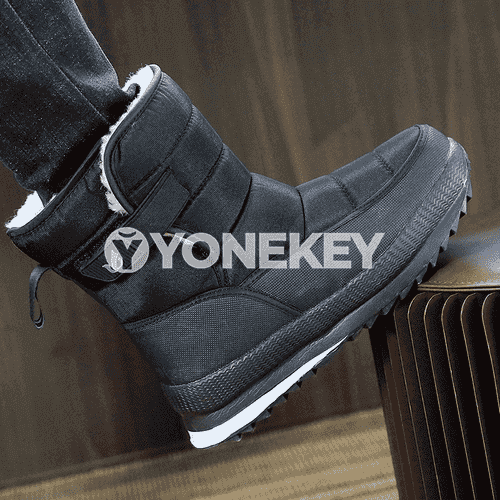 Erkekler üçin niýetlenen ädik