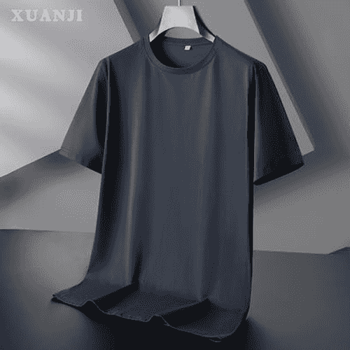 Erkekler üçin futbolka