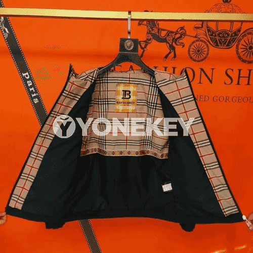 Erkekler üçin niýetlenen owadan koreý stilinde, penjek.