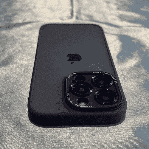 iPhone modelli telefonlar üçin niýetlenen daş.