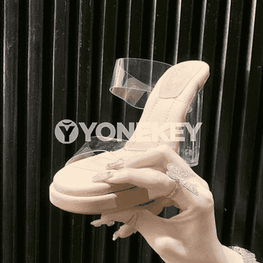Zenanlar üçin ökjesi hrustal şypbyk.