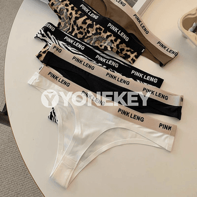 Aýallar üçin niýetlenilen owadan dizaýnda içki eşikler.