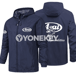 Erkekler üçin niýetlenen owadan içi mahmal kurtka.