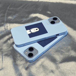 iPhone modelli telefonlar üçin niýetlenen çehol.
