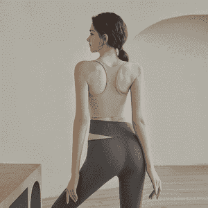 Gyzlar üçin niýetlenen komplekt fitnes eşik