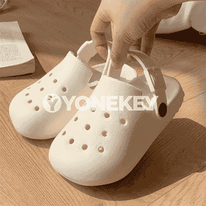 Erkekler üçin öňi ýapyk şypbyklar