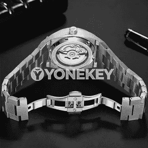 Awtomatiki mehaniki goşar sagat.