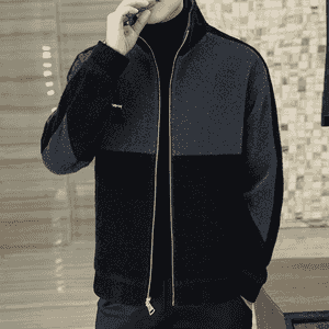 Erkekler üçin moda penjek.