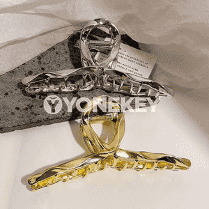 Gyzlar üçin saç aksessuarlary