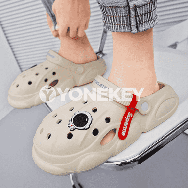Oglanlar üçin öňi ýapyk şypbyklar