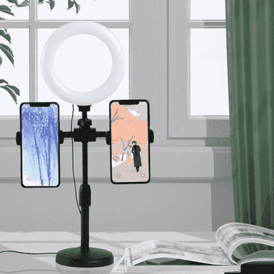 Jübi telefonynyň göni ýaýlym köp funksiýaly saklaýjysy.