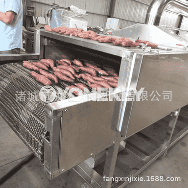 “Zhucheng” zawodynda süýji kartoşka bişirýän önümçilik liniýasy