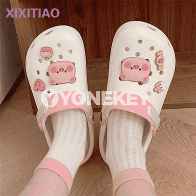 Zenanlar üçin niýetlenen öňi ýapyk şypbyklar