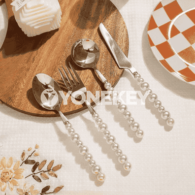 Siziň saçaklaryňyzy bezejek çemçe toplumy