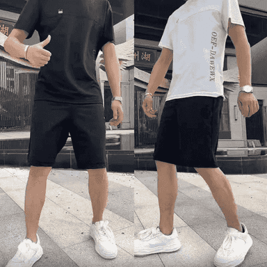 Erkekler üçin niýetlenen komplekt futbolka+şortik