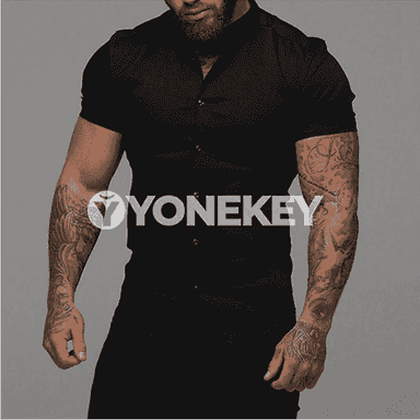 Erkekler üçin niýetlenen owadan we moda tomusda geýilýän köýnek.