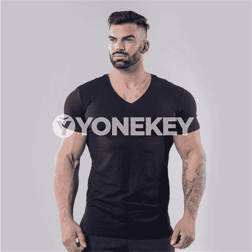 Erkekler üçin sport futbolka