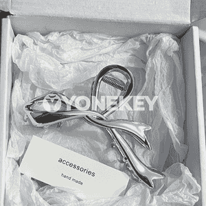 Zenanlar üçin metal uly saç gysgyjy