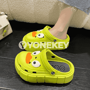Zenanlar üçin öňi ýapyk şypbyklar
