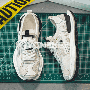 Ykjam we rahat görnüşli erkek krasowkalary