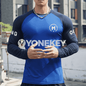 Erkekler üçin niýetlenen sport futbolka